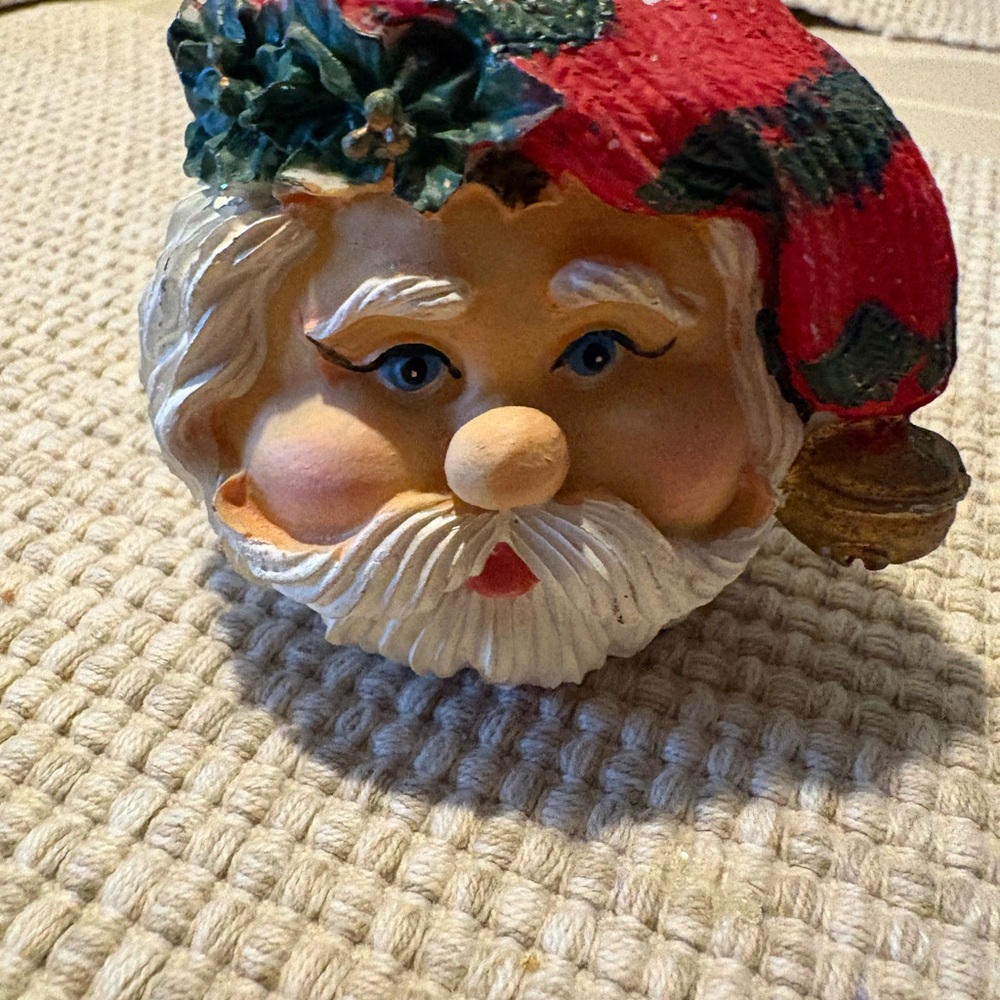 Festive Santa Claus Holiday Decor tealight candle holder